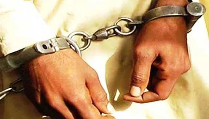 سہولت کار سمیت 32 افغان باشندے گرفتار