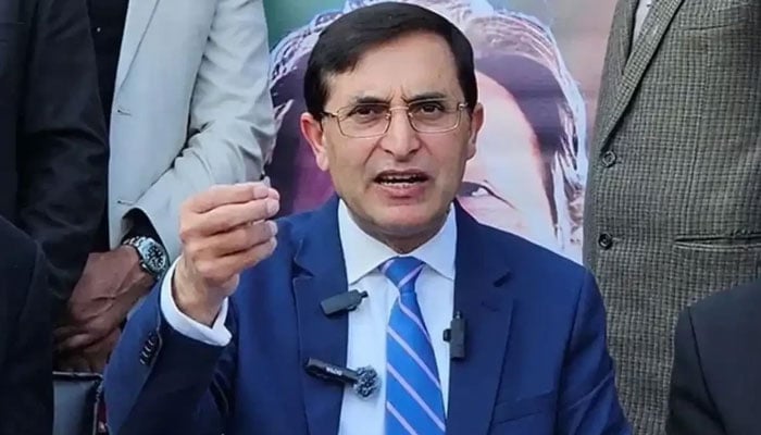عمران کا علیمہ کو سخت پیغام؟ بیرسٹر گوہر نے شیر افضل کے دعوے کی تردید کر دی