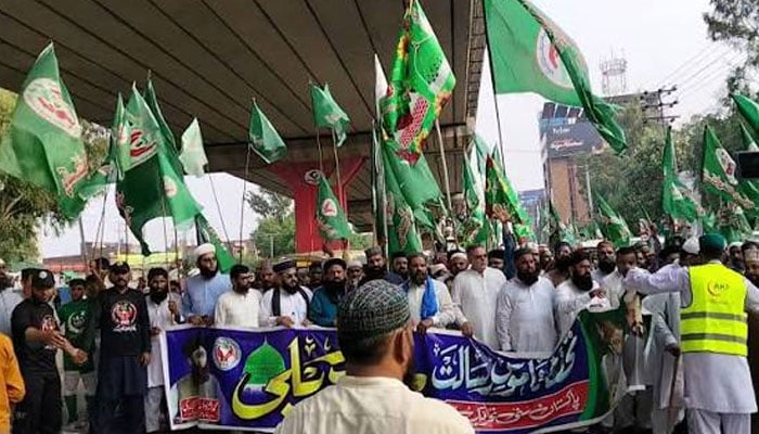 سنی تحریک کے زیر اہتمام مرکزی میلاد ریلی میٹھادر پہنچ کر اختتام پذیر ہوگی
