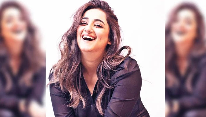 گلوکارہ نمرہ مہرہ کی ’’ہنسنا منع ہے‘‘ میں دلچسپ گفتگو