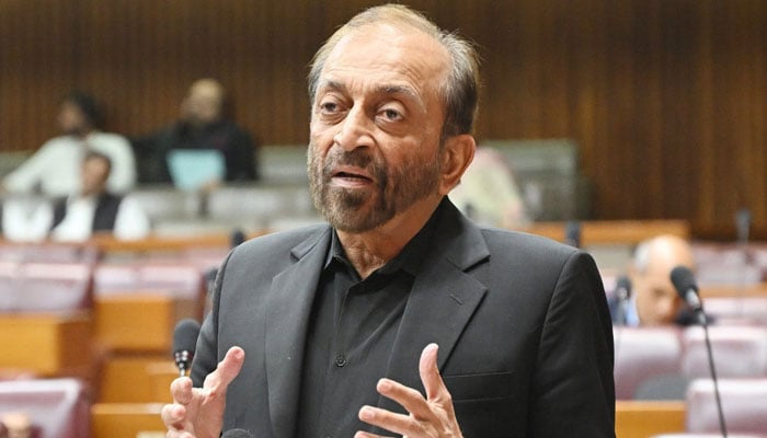 واٹر کارپوریشن اہم فیصلے میں نمائندہ یونین کو اعتماد میں لے، فاروق ستار
