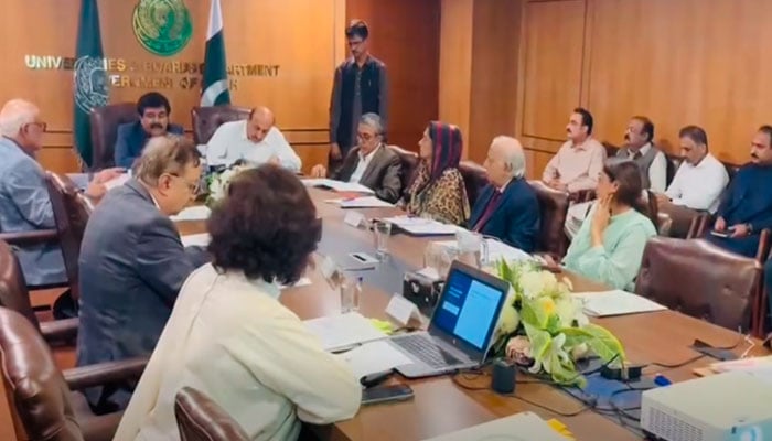 شہید بینظیر بھٹو انسٹیٹیوٹ فار ڈیموکریسی اینڈ فیڈرل ازم بورڈ کا قیام