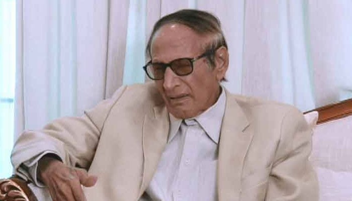 نئے صوبوں کے قیام پر سیاسی محاذ آرائی کی بجائے نتیجہ خیز مشاورت کی جائے، شجاعت