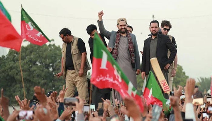 سندھ اور پنجاب کے دو خاندان اقتدار کو باہر نہیں جانے دیتے، سہیل آفریدی