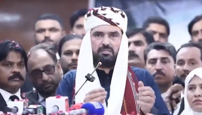 ایک ہفتے کیلئے کراچی بند کردیں، یہ ہمارے پاؤں پکڑیں گے، سہیل آفریدی