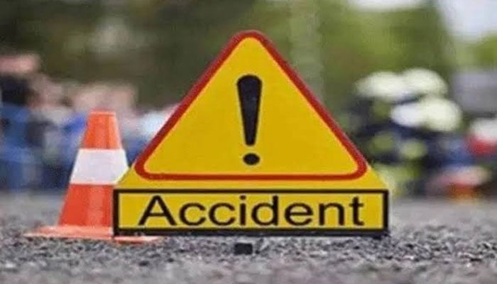 ٹریفک حادثات میں 3 افراد جاں بحق اور دو بچیاں زخمی ہوگئیں
