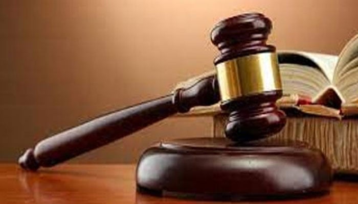 ضمانت مسترد‘ ملزمان ڈرگ کورٹ سے فرار