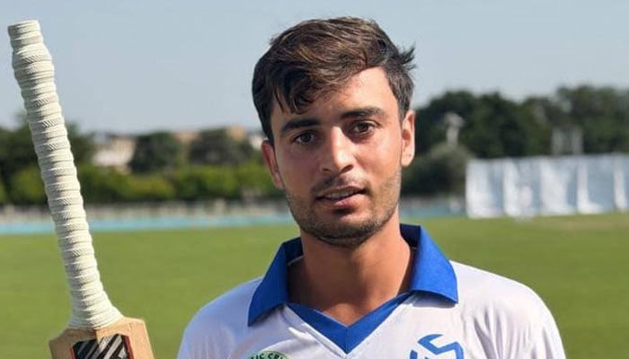 محمد فاروق کا ڈومیسٹک کرکٹ میں ایک اننگز میں 14 چھکوں کا ریکارڈ