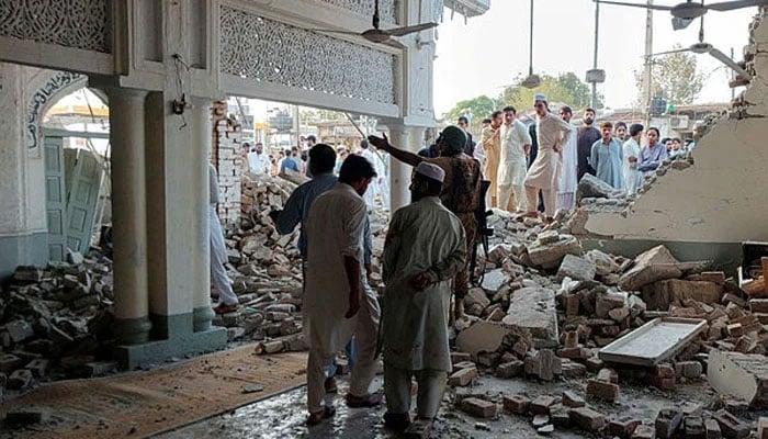 کوہاٹ دھماکا، خوارج ذمہ دار، جڑیں افغانستان میں، طالبان کو دہشت گرد نیٹ ورک کا خاتمہ کرنا ہوگا، پاکستان