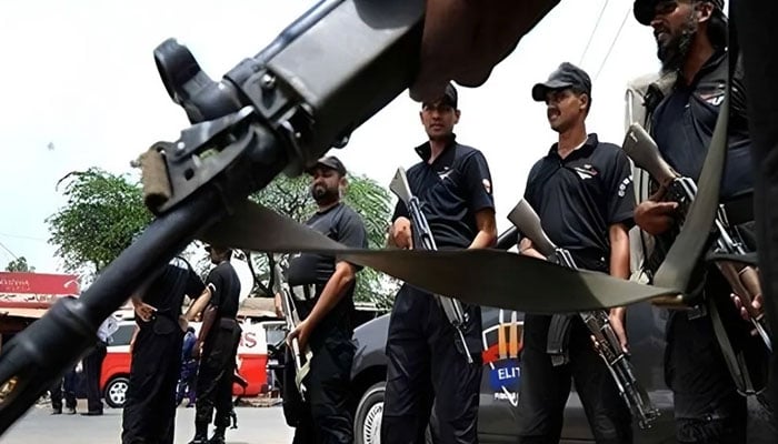 منگھوپیر میں آپریشن، 2 دہشت گرد ہلاک