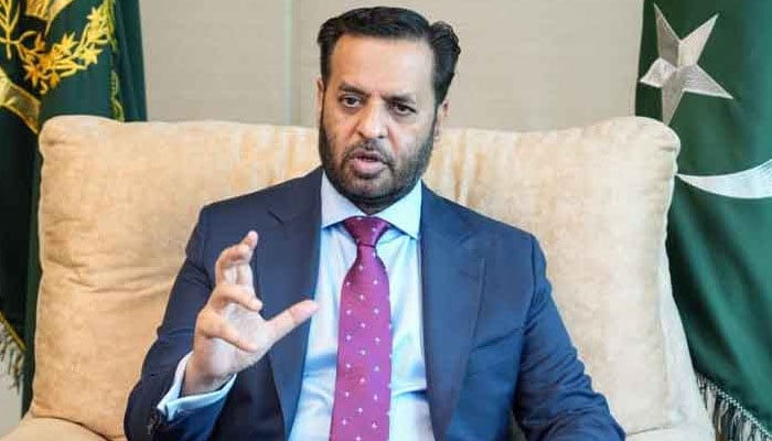 ریاست فیصلہ کرے پاکستان بچایا جائے یا پیپلزپارٹی کی فرمائشوں کا خیال رکھا جائے، مصطفیٰ کمال