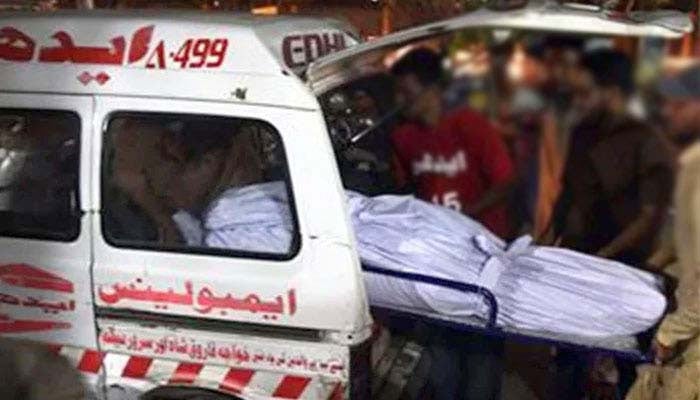 ٹریفک حادثات، ایک شخص جاں بحق، رکشا ڈرائیور سمیت 5 زخمی