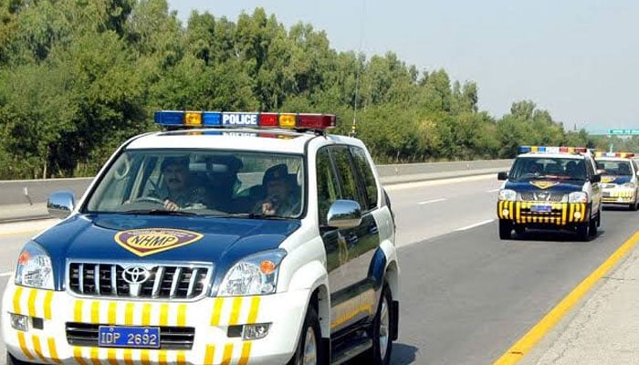 سندھ، موٹروے پولیس کا پہلا ڈرائیونگ لائسنسنگ مرکز قائم
