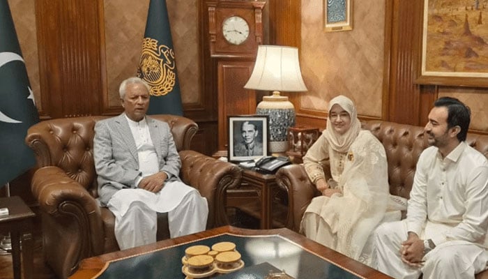 فوزیہ صدیقی کی گورنر سندھ سے ملاقات