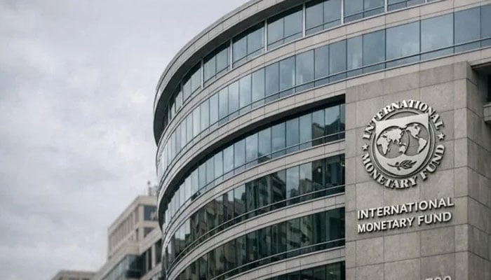 پاکستان مالیاتی استحکام اور بڑھتے ہوئے گردشی قرضے کم کرے،IMF کا مطالبہ