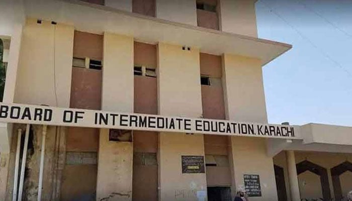 انٹرسال اول پری انجینئرنگ کے سالانہ امتحانات کے نتائج کا اعلان