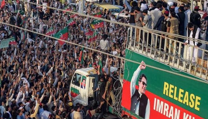 لانگ مارچ کا روٹ تبدیل، قافلہ اب پشاور کے بجائے خیبر جائیگا