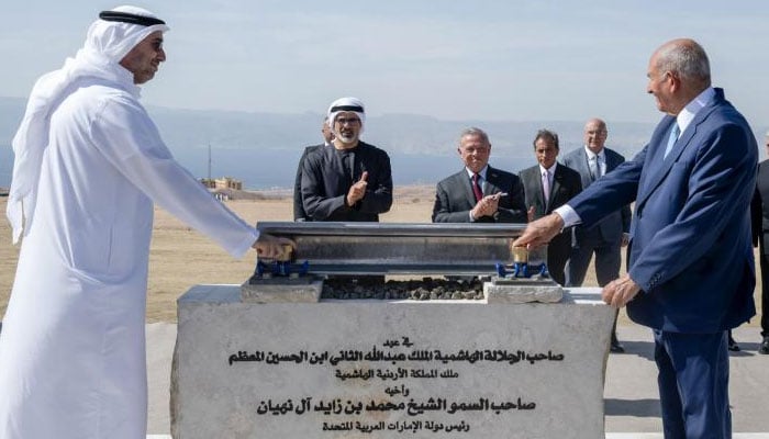 عرب امارات اور اردن کے درمیان 2.5 ارب ڈالر کا ریلوے منصوبہ