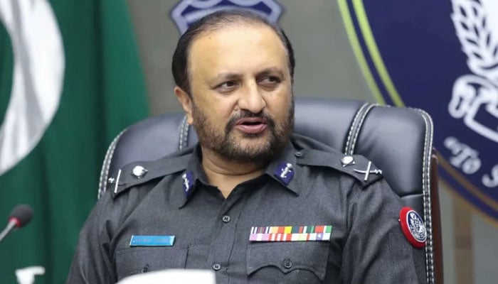 جامشورو میں رکشہ حادثے میں مہک ملک کی ہلاکت، آئی جی نوٹس لے لیا
