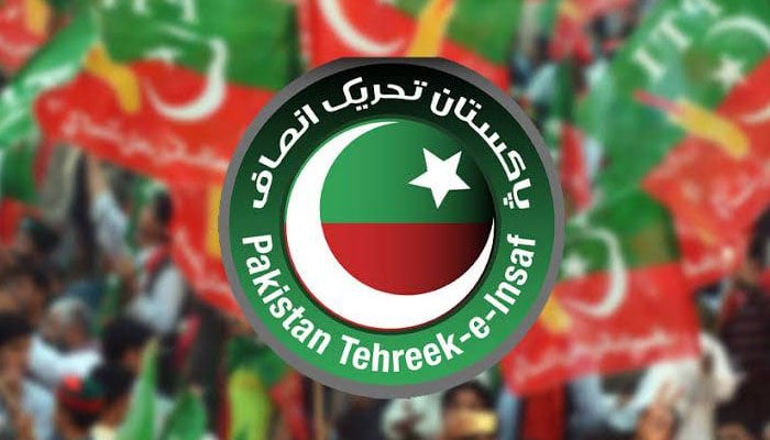 پی ٹی آئی کیلئے محدود ہوتے سیاسی میدان کے ذمہ دار پارٹی کے سخت گیر عناصر قرار