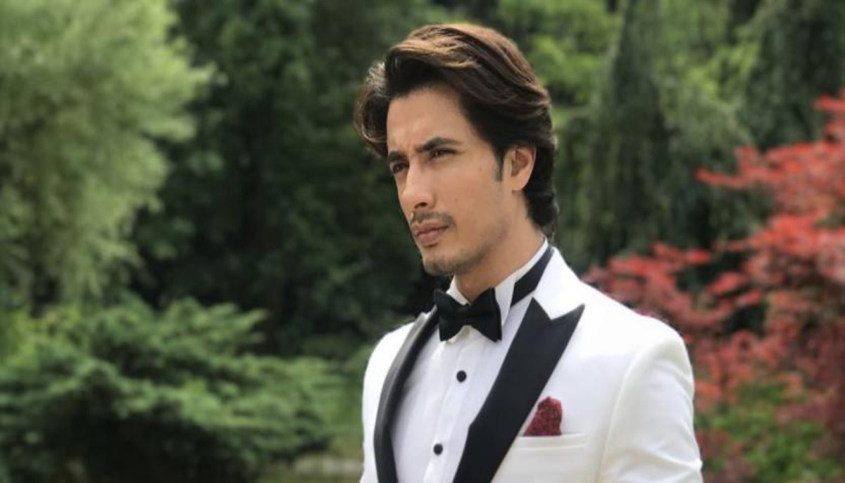 Ali Zafar drops unplugged version of song ‘Pehli Si Mohabbat