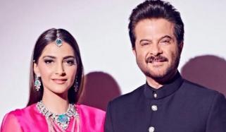 Sonam Kapoor excited to see dad Anil Kapoor in theatres