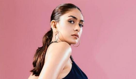 Mrunal Thakur says she still has to prove to filmmakers that she is good