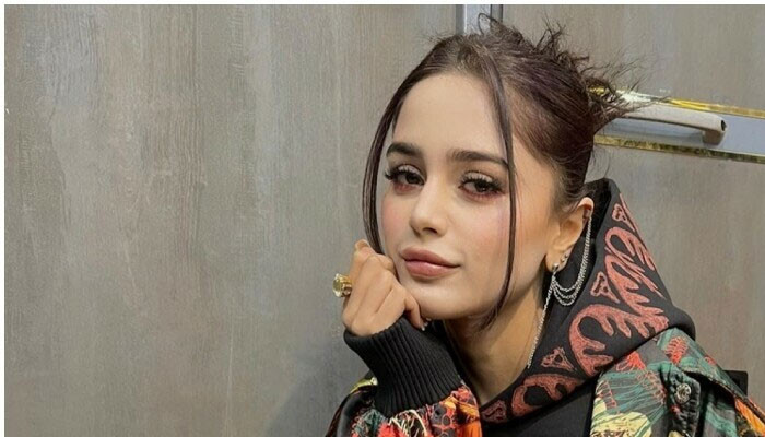 Aima Baig steps into acting