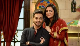Faysal Quraishi banters with wife Sana Faysal over who does more house chores