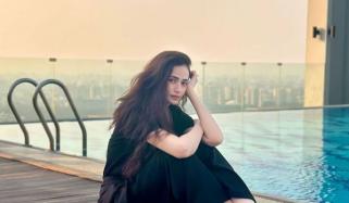Sana Javed spends her day by the pool: SEE