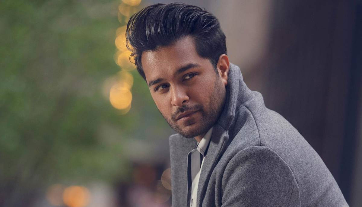 Azhar New Asim Azhar lights up Times Square, NYC as 'BEMATLAB' trends