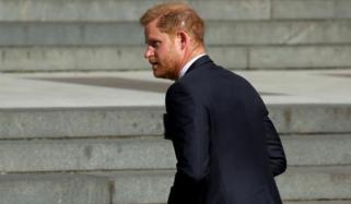 Prince Harry BOOED in London amid snub in SHOCKING new video: WATCH 