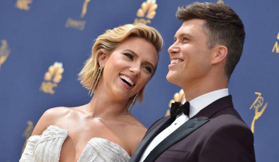 Colin Jost roasts wife Scarlett Johansson during 'SNL's annual jokes swap
