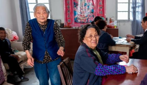 China plans to 'gradually' raise retirement age to tackle ageing population