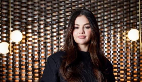 Selena Gomez offers glimpses into ‘one of her favourite’ photoshoot