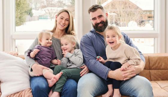 Jason, Kylie Kelce announce pregnancy with baby girl no. 4