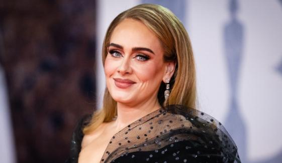 Adele reflects on 'battered' experience during Las Vegas performances