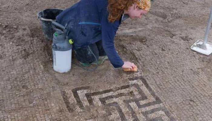 Hidden Roman villa in Wiltshire reveals SHOCKING luxurious lifestyle from ancient times