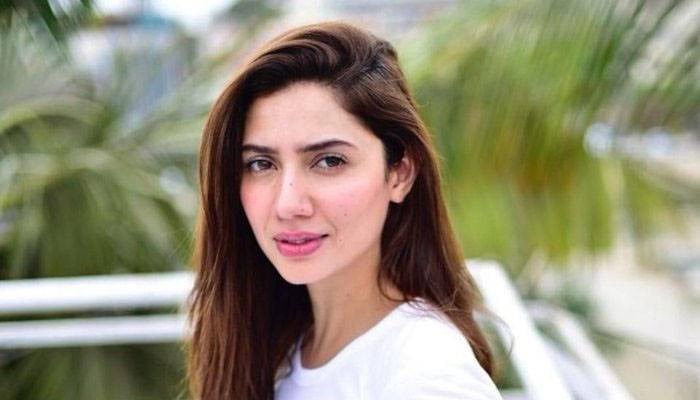 Mahira Khan 40th Birthday Shoot