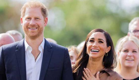 Prince Harry, Meghan Markle make sudden plans to 'save marriage'