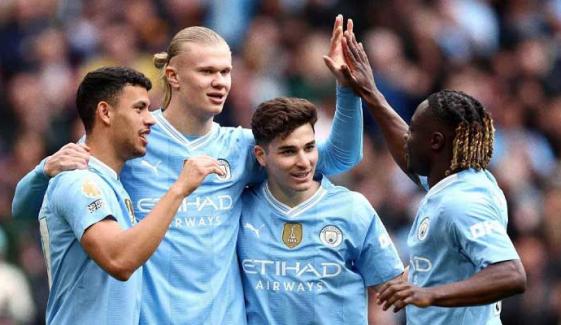 Man City makes surprising move before Chelsea match