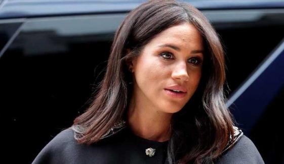 Meghan Markle sparks criticism over 'disrespectful' act at Invictus Games  