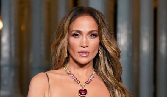 Jennifer Lopez teamed up with late glam artist before his sudden demise