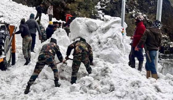 At least 41 workers trapped after avalanche hits Indian Himalayas