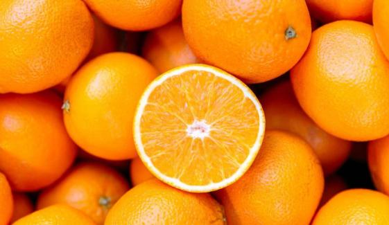 Oranges may help reduce depression risk by 20%, study