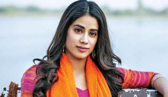 Janhvi Kapoor celebrates International Pets Day with heartfelt post 