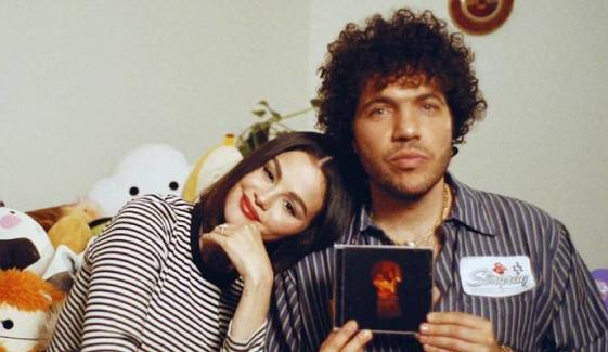 Selena Gomez, Benny Blanco tease ‘intimate’ collab process in new clip: Watch