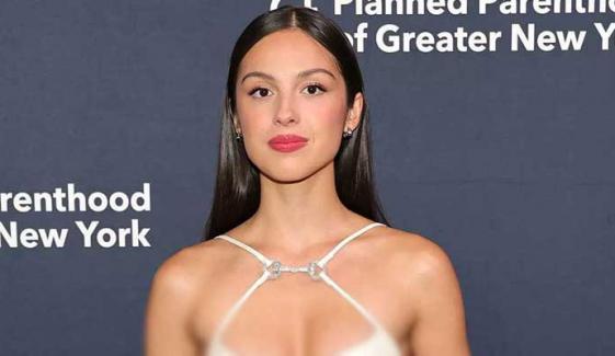 Olivia Rodrigo breaks social media silence after receiving huge honor 