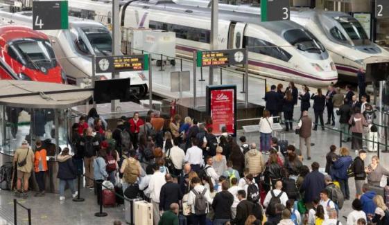 Spain struggles with major train disruptions after copper cable theft