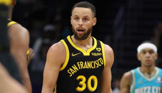 Stephen Curry exits Warriors vs Timberwolves win after major setback